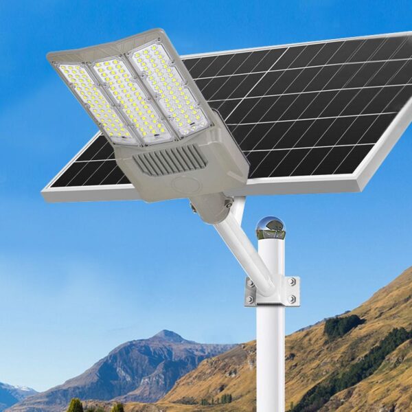 Đèn Đường Năng Lượng Mặt Trời 500W (DNL-VN01-500) Thành Đạt Led