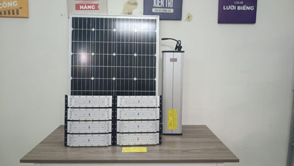 Đèn pha năng lượng dự án 60w 24ah 30ah 42ah 54ah 60ah 80ah